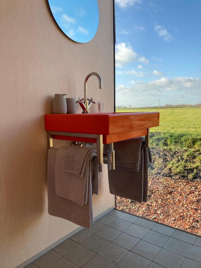 Tiny House Van Hoogspanning Naar Ontspanning Wirdum Exterior foto