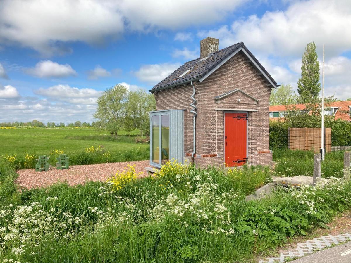 Tiny House Van Hoogspanning Naar Ontspanning Wirdum Exterior foto